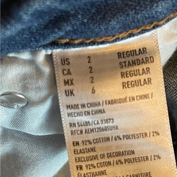 AE Button Fly Crop Ankle Jeans - Picture 6 of 7